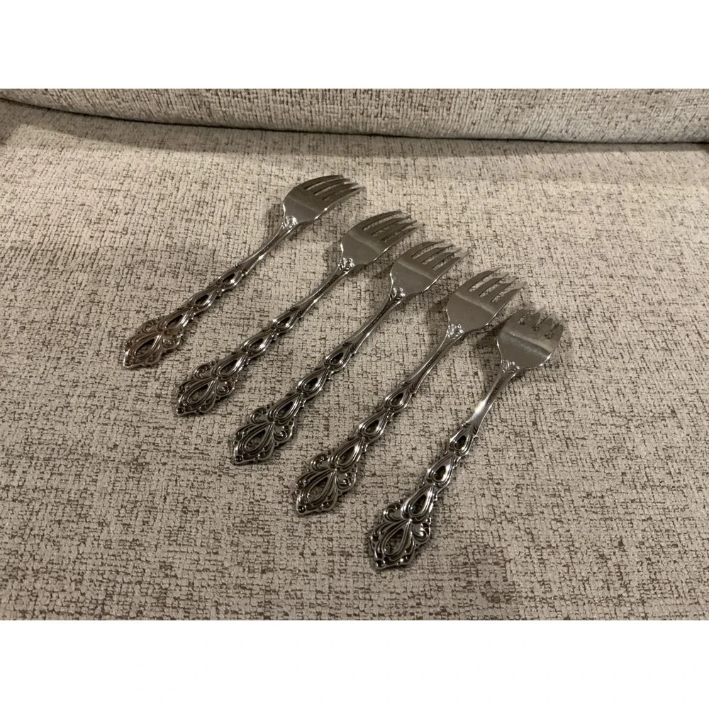 Oneida Community Venetian Court‎ Stainless Steel Fork Set of 5 Pierced Filigree